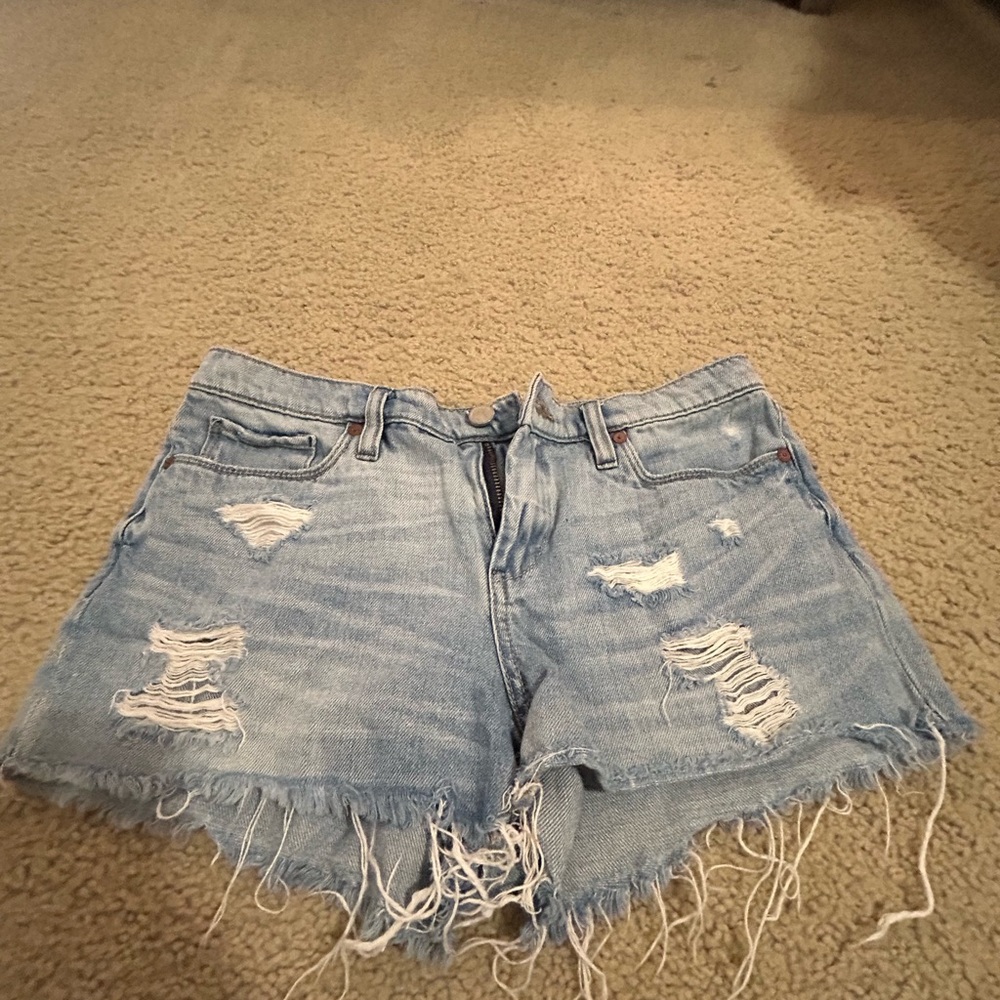 Blank nyc size 27 Jean shorts